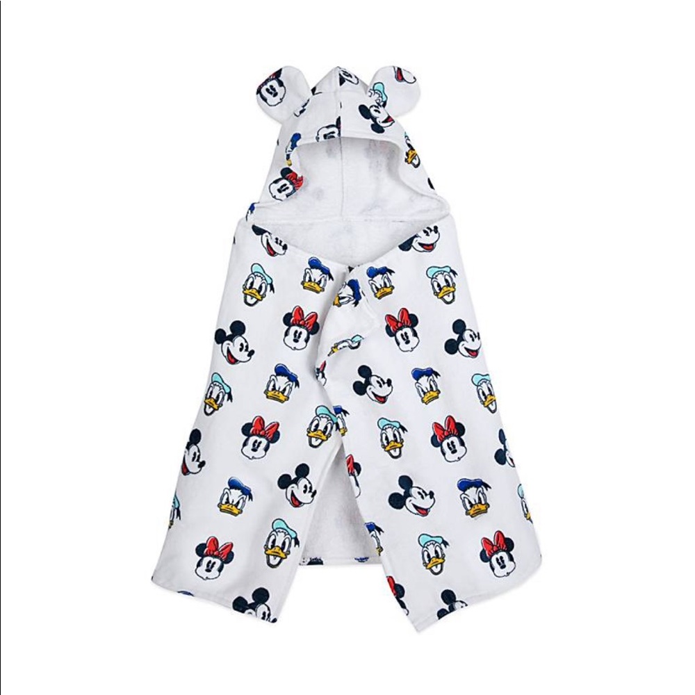 DISNEY BABY TOWEL